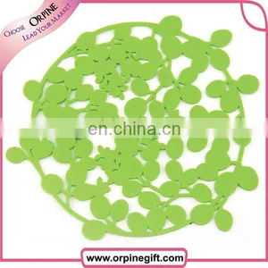 Eco-friendly Wholesale Embroidered Patches for Promotional New Year Gift thumbnail-1