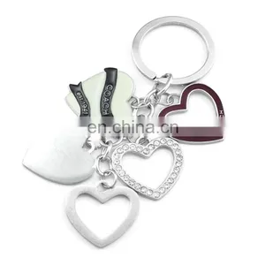 Lovely Custom Shaped Metal Keychain for Lovers thumbnail-1