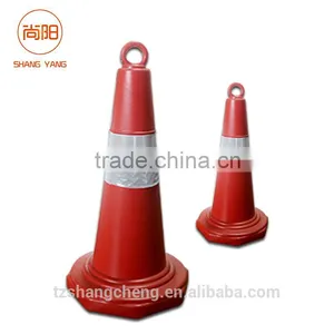 High Quality 700mm PE Reflective Traffic Cone thumbnail-1