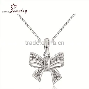 Zirconia Bowknot Pendant in 925 Silver thumbnail-1