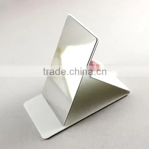 Fold Makeup Mirrors With Magnetic Mini Portable Pocket Mirror thumbnail-2