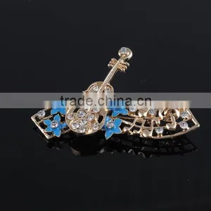 Factory Supply High-end Quality Christmas Gifts Brooch thumbnail-3