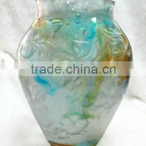 Customized Casting Glass Fish Vase as Artificial Centerpiece for Collection thumbnail-1