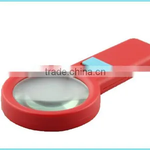 IMAGINE Handlamp LED Light 3x Magnifier With Red for Low Vision thumbnail-3