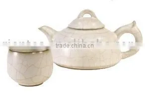 Song Dynasty Style White Crackle-Glaze Porcelain Set thumbnail-1