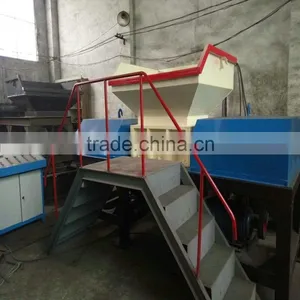 Woven Bag Shredder Machine/ Waste Clother Shredder Machine/ Leather Shredder Machine -- DeRui Manufacture Wechat: 835019127 thumbnail-4
