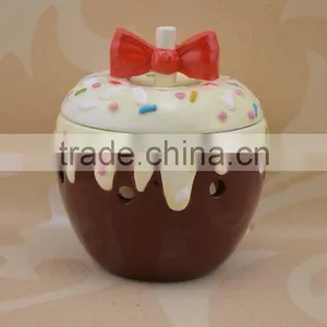 Factory Direct Cake Shape Ceramic Aroma Oil Burner With Tealight Candle thumbnail-1