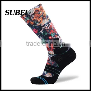 Coolmax Anti-bacterial Men Knee High Compression Fashion Photo Print Elite Basketball Socks Sport Stocking thumbnail-6