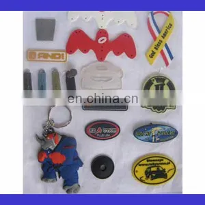 New Designed Metal Labels and Tags for Handbags thumbnail-1