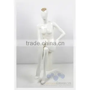 Hot Sale Fiberglass Sitting Female Mannequin for Clothes Display thumbnail-1