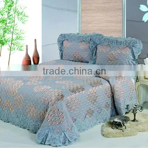3 Pcs Gorgeous Jaquard Flower Quilt Bed Set In Blue Color thumbnail-1