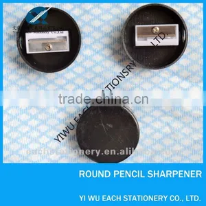 Round Pencil Sharpener thumbnail-1