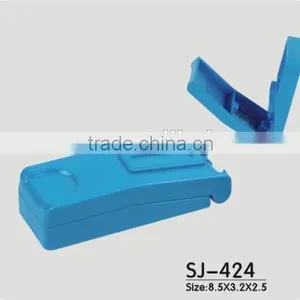 Plastic Pill Crusher thumbnail-1