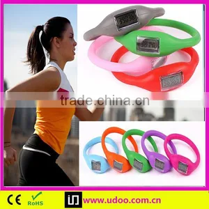 Popular Silicone Wristband Pedometer thumbnail-1