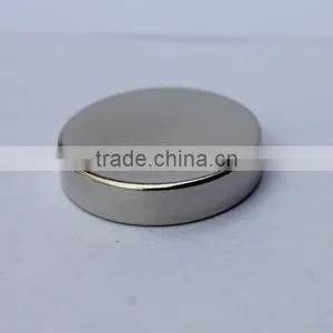 D20 x 2.5mm N35 Strong Black Disc 2014 Hot Sale Disc Magnet Coted Zinc With High Performance thumbnail-1
