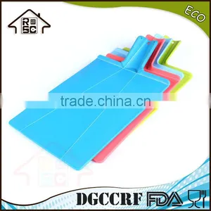 NBRSC Colouful Plastic PP Flexible and Foldable Cutting Board for Kitchen thumbnail-1