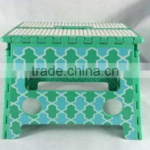 32cm Height Portable Plastic Folding Stool for Home Use thumbnail-1