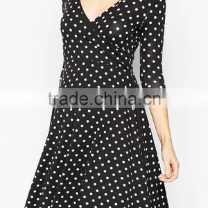 Regular Fit Spot Print Wrap Design Maternity Clothes for Nursing thumbnail-4