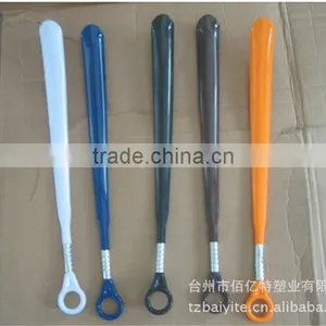 Plastic Short Shoe Horn thumbnail-1