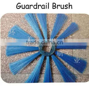 PP Highway Guardrail Brush thumbnail-1