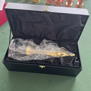 In-Stock Wholesale: High-End, High-Quality Metal Oscar Trophy Replicas—Customizable With Engraved Logos and Text thumbnail-5