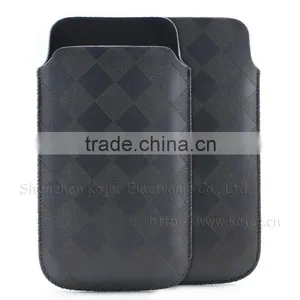 PU Mobile Phone Case for IPhone 4/4S, With Laser Engraving Punching Pattern Design thumbnail-1