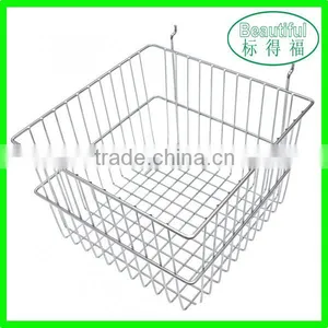 Supermarket Hanging Slatwall Wire Basket thumbnail-1