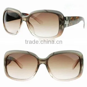 Fashion Hot Mirror Lens Promotion Sunglass thumbnail-3