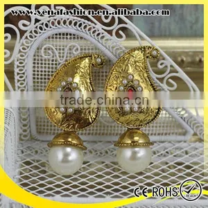 Gold Color Women Vintage Small Order Pearl Earring thumbnail-1