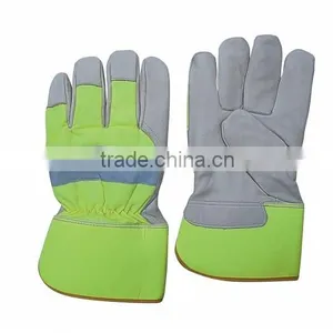 Hi Viz Fully Lined Cow Hide Winter Leather Glove With Reflective Strap Back thumbnail-1