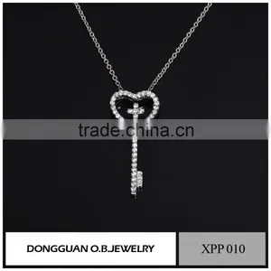 Custom Fashionable 925 Silver Charm Key Pendant Necklace thumbnail-1