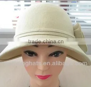 White Wool Felt Hat With Ears for Girls thumbnail-1