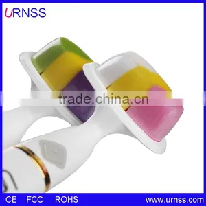 2015 Hot Selling Portable Facial Cleansing Brush for Deep Cleansing thumbnail-3