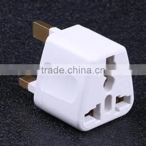 US to UK Power Plug Travel Adapter thumbnail-2