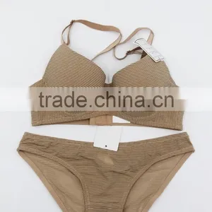 Sexy and Comfortable Bra Set High Quality Ladies Striated Sexy Panty and Bra Sets thumbnail-1