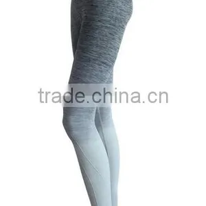Women's Dip Dye Seamless Athletic Leggings thumbnail-2