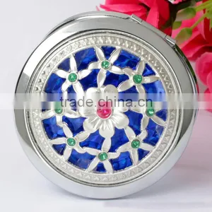 Metal Hollw Rhinestone Embessed Glass Lens Double Folding Mirrors thumbnail-5