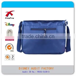 Cheap Snoopy Messenger Bag on Sale thumbnail-4