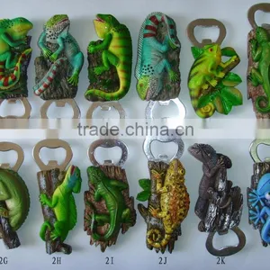Polyresin Iguana Lizard Fridge Magnet Different Shape Opener thumbnail-1