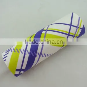 Nonwoven Fabric Printed Floor Wiping Rags Rolls thumbnail-3