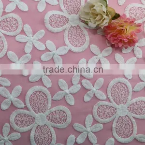 Top Quality Dress Flower Pattern Embroidery Cotton Lace Embroidery Fabric thumbnail-1