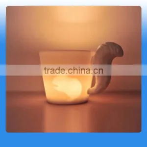 Decorative Ceramic White Mug With the Squirrel's Tail Shaped Handle thumbnail-4