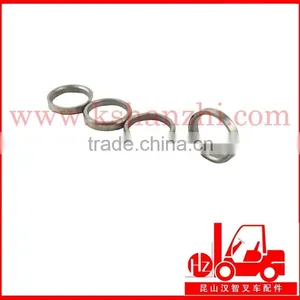 Forklift Part HYUNDAI D4BB Seat , Exhaust Valve thumbnail-1