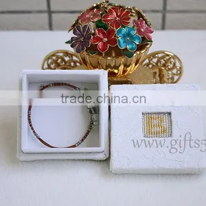Luxury Jewelry Packaging Box With Beaded Name Plate of B thumbnail-1