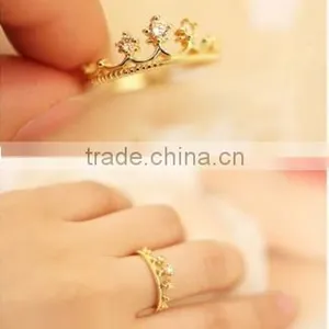Korea Fashionable Crystal Small Crown Diamante Rings thumbnail-1