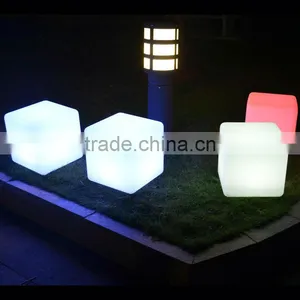 Cube LED Seat thumbnail-1