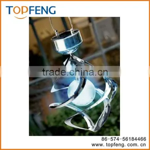 Colour Changing Wind Spinner Solor Light thumbnail-1