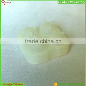 2016 New High Quality 4 Cavity Ball Shape Silicone Ice Cube Tray / Silicone Ball Shape Ice Cube Tray Mold/Silicon Ice Ball Mould thumbnail-5