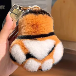 Tiger Paw Fur Keychain thumbnail-3