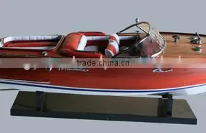 Wooden Boat thumbnail-1
